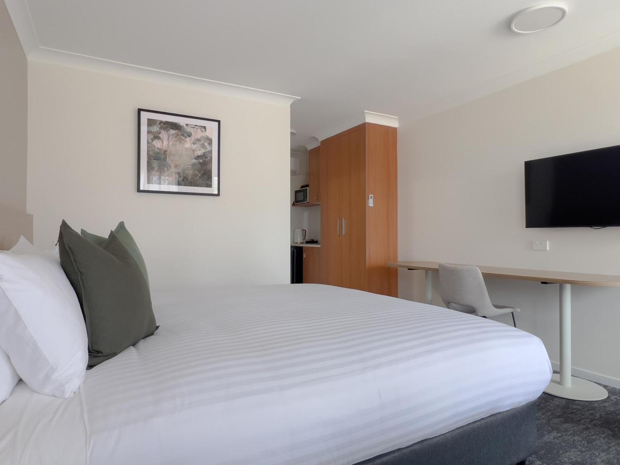 The Phoenix Artesian Spa Resort And Accommodation Moree Bagian luar foto